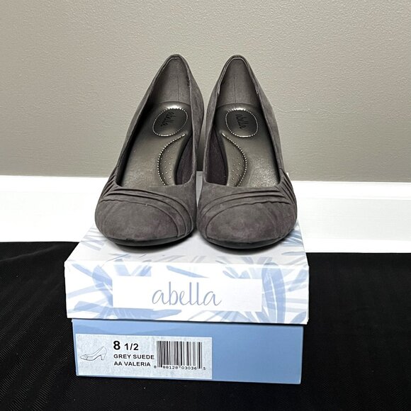 Abella Grey Suede Pumps – Size 8.5 - Picture 2 of 7